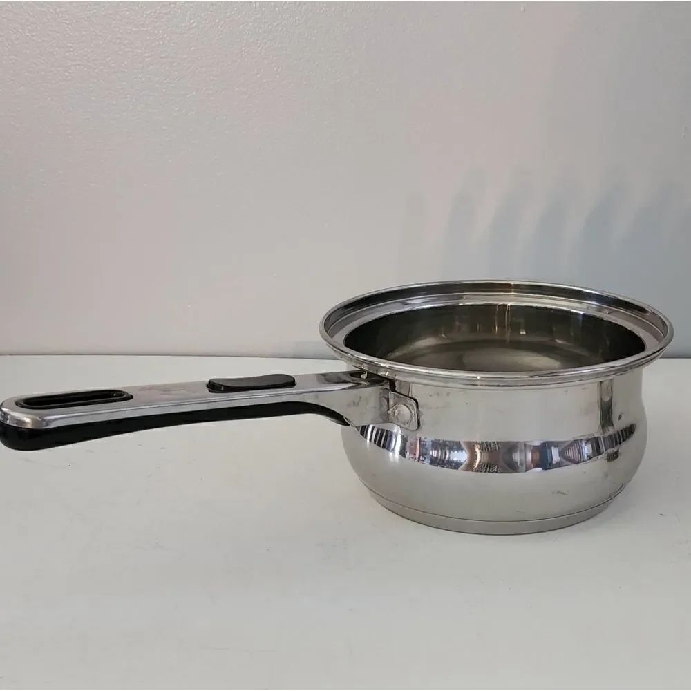 Oneida Immaculate small sauce pan stainless steel no lid